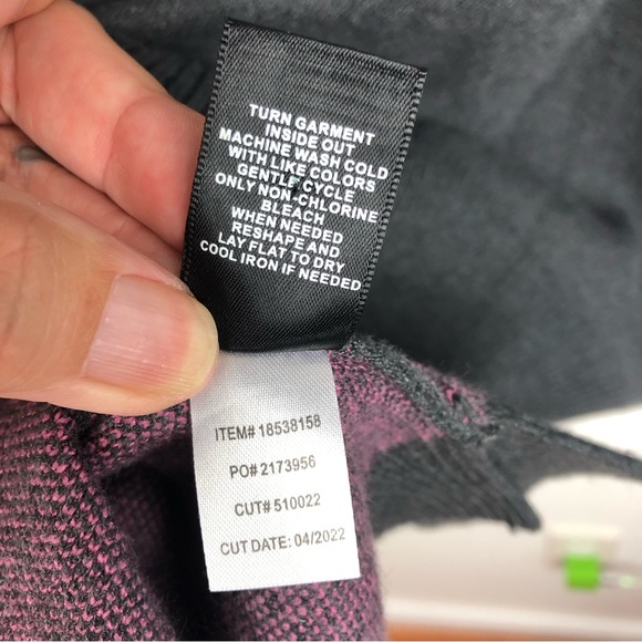 Torrid Breast Cancer Awareness Jacquard Raglan Hoodie Sweater - Picture 5 of 12